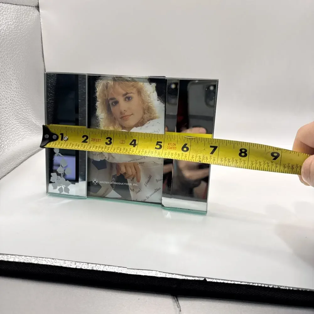 Water Le Productions 3 Panel Mirror Picture Frame